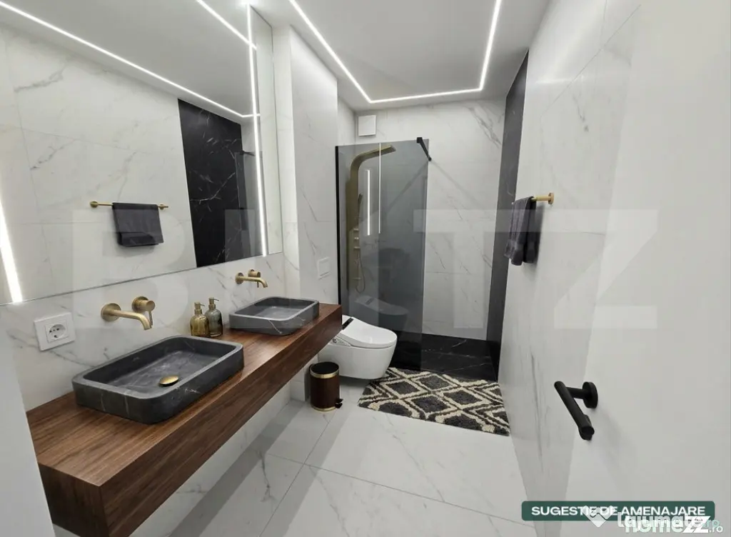 Casa 9 camere, 330 mp, 400 mp teren, zona Semicentrală - Satu Mare (Satu-Mare)