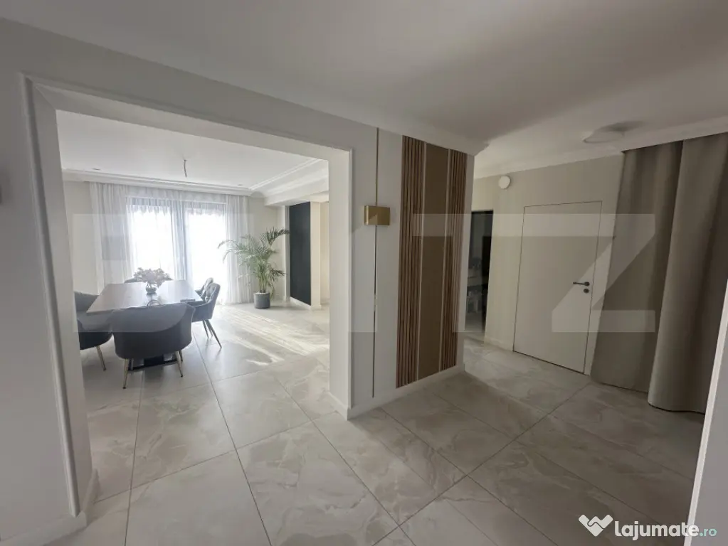 Casa 9 camere, 330 mp, 400 mp teren, zona Semicentrală