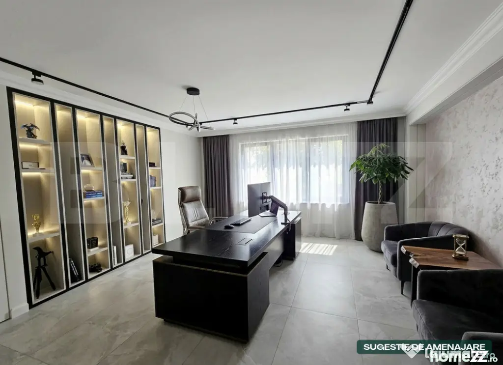 Casa 9 camere, 330 mp, 400 mp teren, zona Semicentrală - Satu Mare (Satu-Mare)