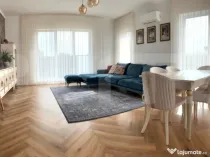 Vilă Luxoasa cu Piscină Exterioară, Podgoria, 150 mp