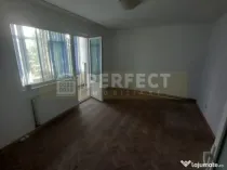 Ap.3 camere DECOMANDAT,Vest, etajul 4, Pret 72000 euro