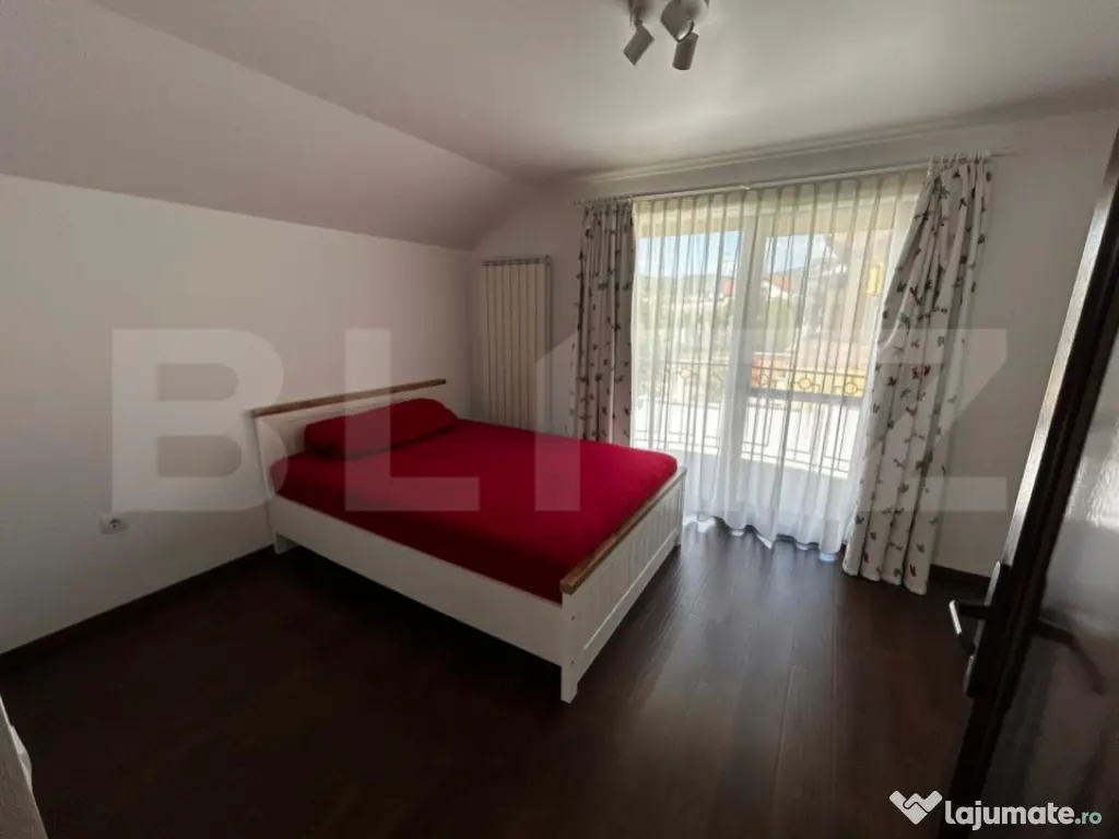 Casa cu piscina, 4 camere, sistem smart home