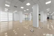 Spațiu comercial de 830mp de închiriat în zona Sud-Vest 