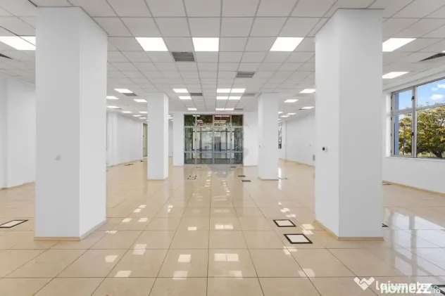Spațiu comercial de 830mp de închiriat în zona Sud-Vest