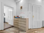 Apartament cu 2 camere la comun de vânzare Ultracentral 