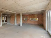 Casă la roșu cu teren generos, 500 mp, situată pe stra... 