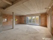 Casă la roșu cu teren generos, 500 mp, situată pe stra... 