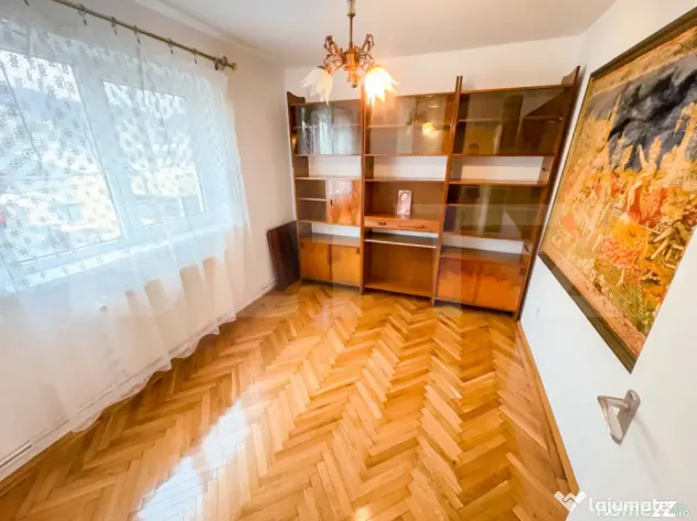 Apartament de vanzare, 4 camere, 87 mp², Deva - Deva (Hunedoara)