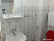 Apartament 3 camere , Bulevardul Decebal -piata 