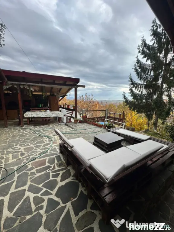 Casă modernă cu priveliște panoramică – ideală pentru - Tautii De Sus (Maramures)