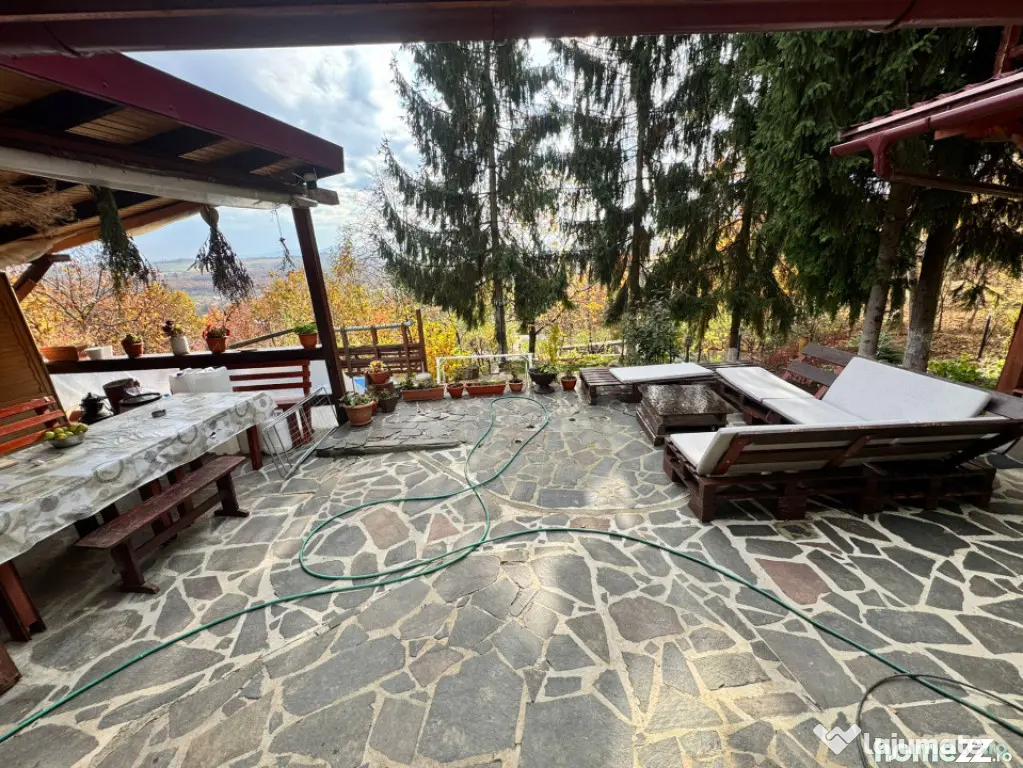 Casă modernă cu priveliște panoramică – ideală pentru - Tautii De Sus (Maramures)