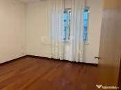 Apartament 4 camere Resedinta 