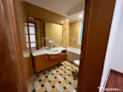 Apartament 4 camere Resedinta 