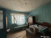 GOSPODARIE - liniste - natura - DE VANZARE 