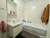 Apartament cu 3 camere, bloc nou, zona Tipografilor 