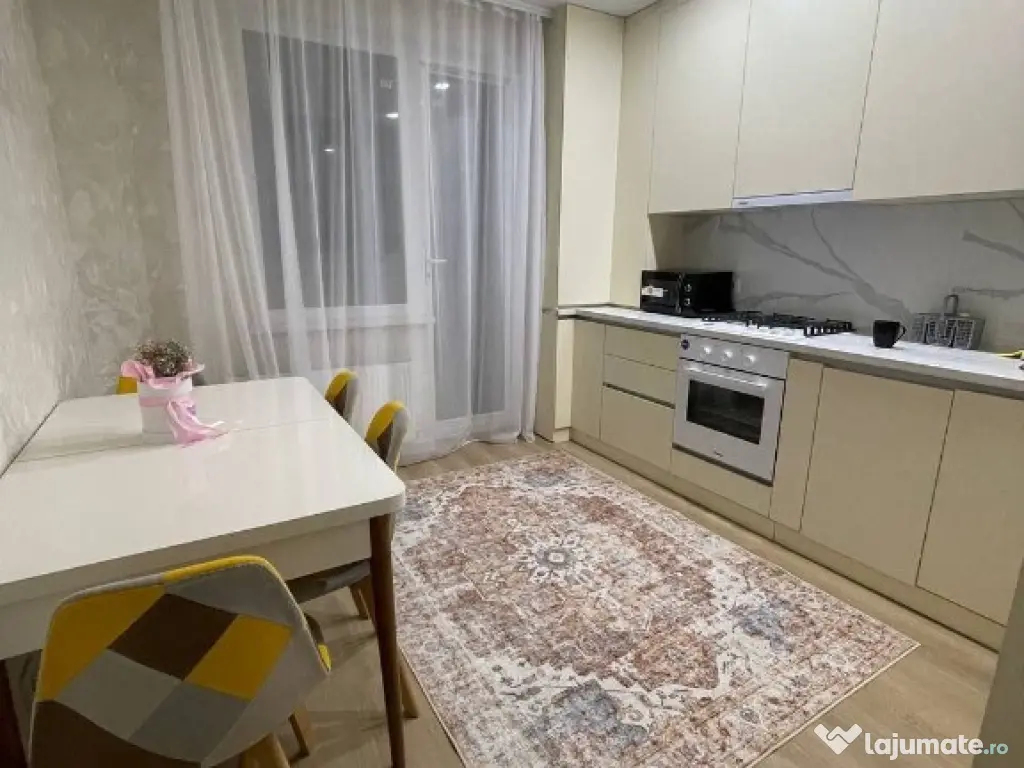 Garsoniera de inchiriat zona Militari Residence