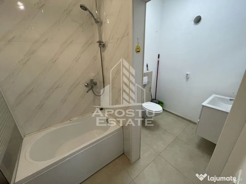 Doua spatii comerciale, 120 mp + 2 locuri parcare, Zona Aradului - Timisoara (Timis)
