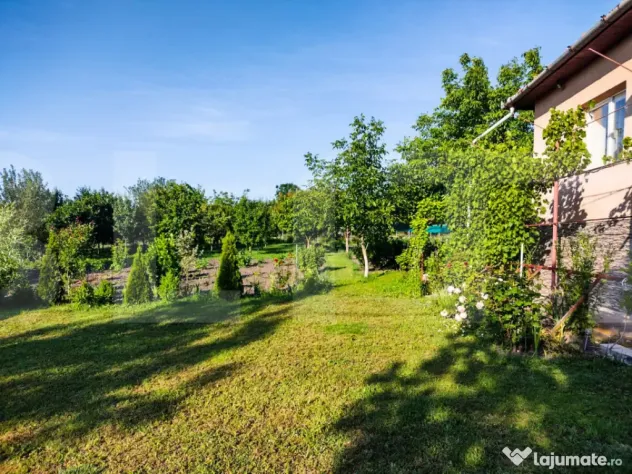 Casa individuala in apropiere de Cluj-Napoca si un teren gen
