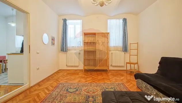 Apartament 2 camere de vânzare, 60 mp utili, locație pr...