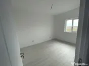 Casa cu 3 camere de vanzare|Locatie foarte buna 