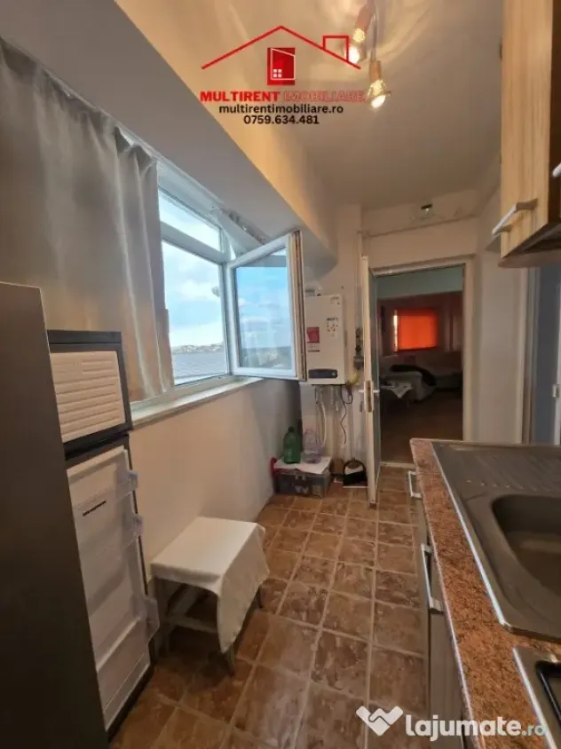 Apartament 3 camere - str.BABADAG -zona Ciocolaterie!