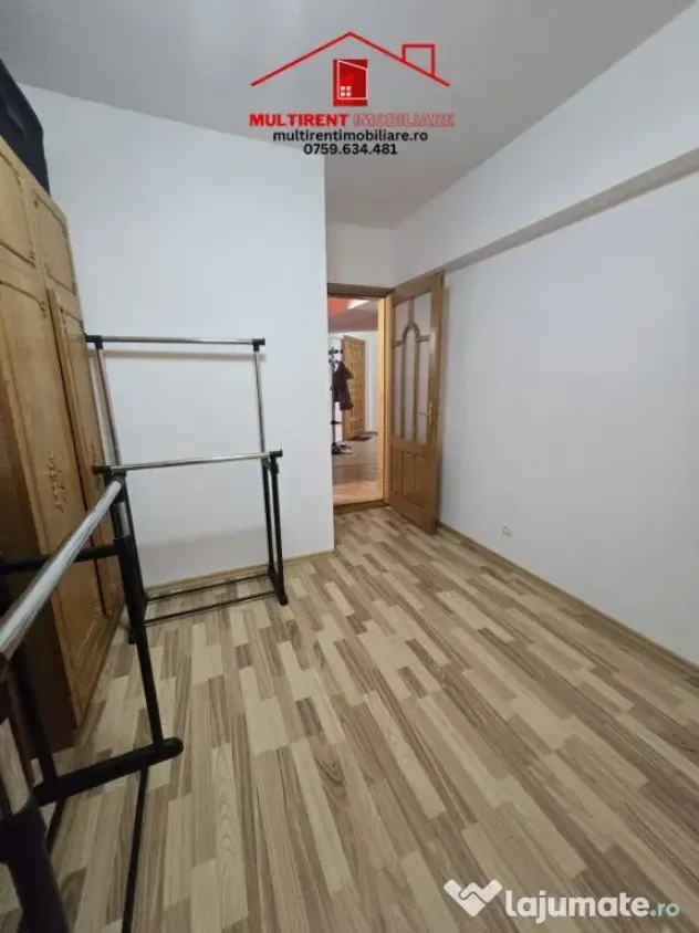 Apartament 3 camere - str.BABADAG -zona Ciocolaterie!
