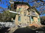 Casă / Vilă spațioasă cu curte generoasă în Urlați