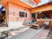 Casa cu curte | Cladire pentru activitati comerciale si serv 