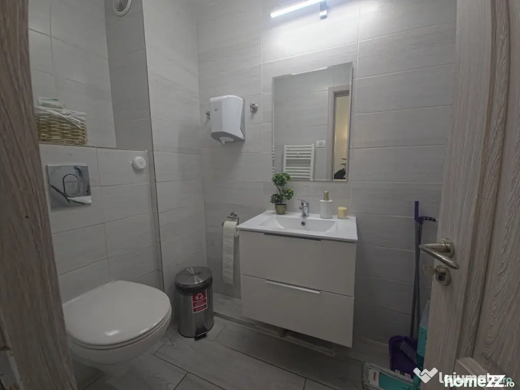 Spațiu Comercial 35 mp Zona Stadion Vad Excelent
