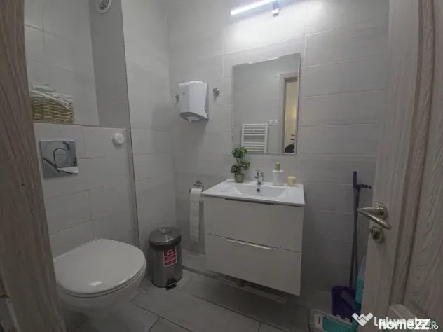 Spațiu Comercial 35 mp Zona Stadion Vad Excelent