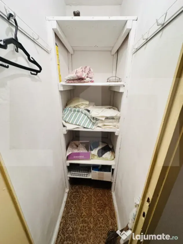 Apartament de investitie! Doua camere pe strada Poetului
