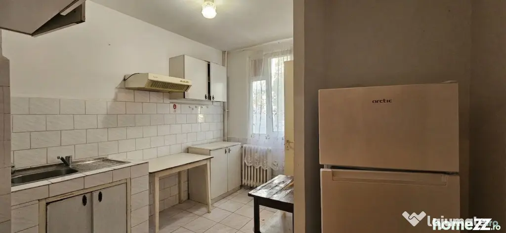 Apartament 2 Camere Decomandat Parc Moghioros
