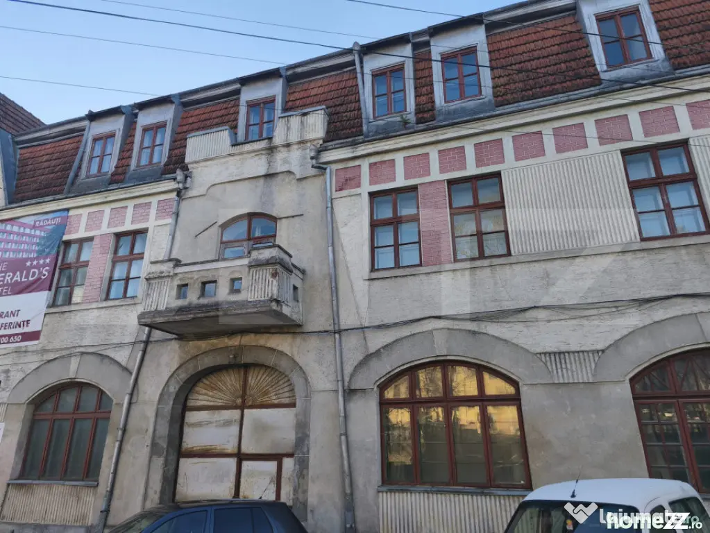 Spatiu multifunctional, zona ultracentrala, 1883mp, Siret