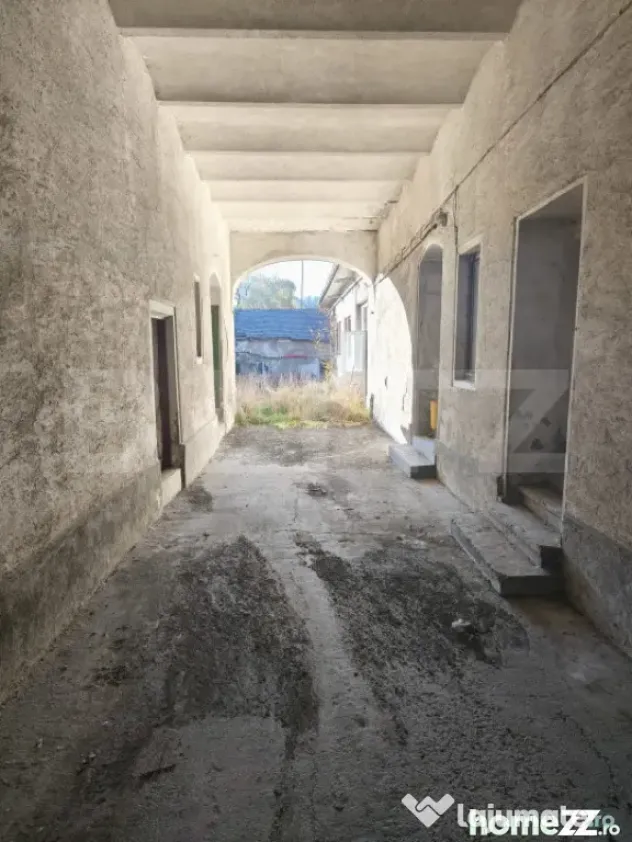Spatiu multifunctional, zona ultracentrala, 1883mp, Siret