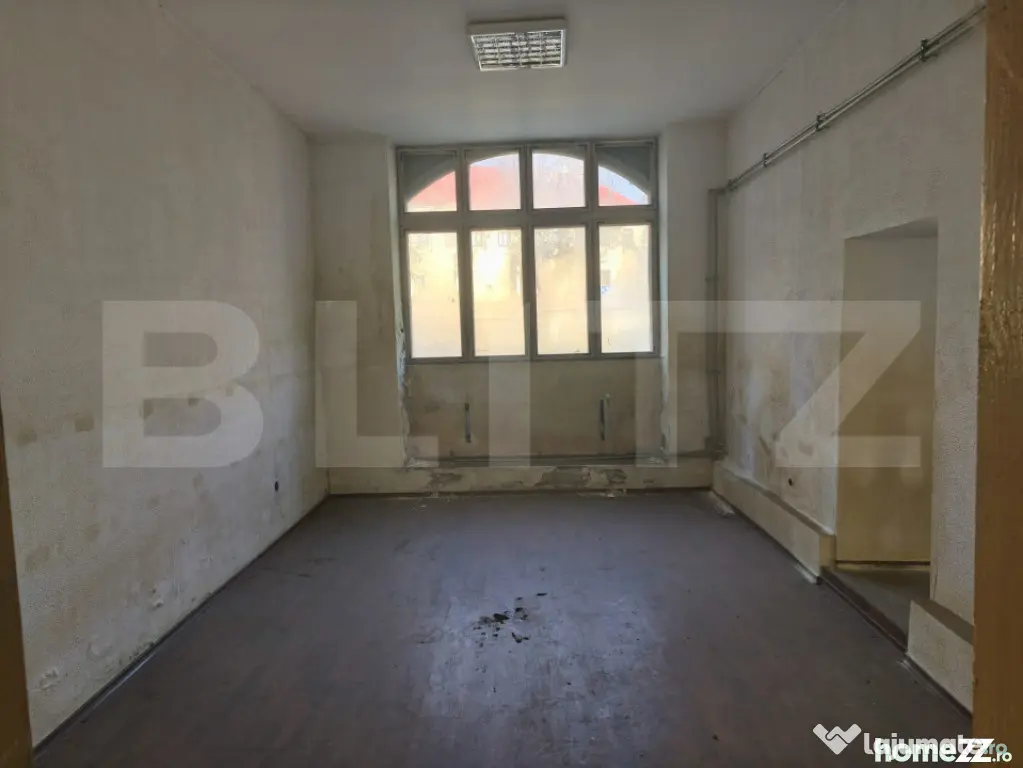 Spatiu multifunctional, zona ultracentrala, 1883mp, Siret