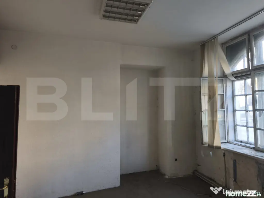 Spatiu multifunctional, zona ultracentrala, 1883mp, Siret