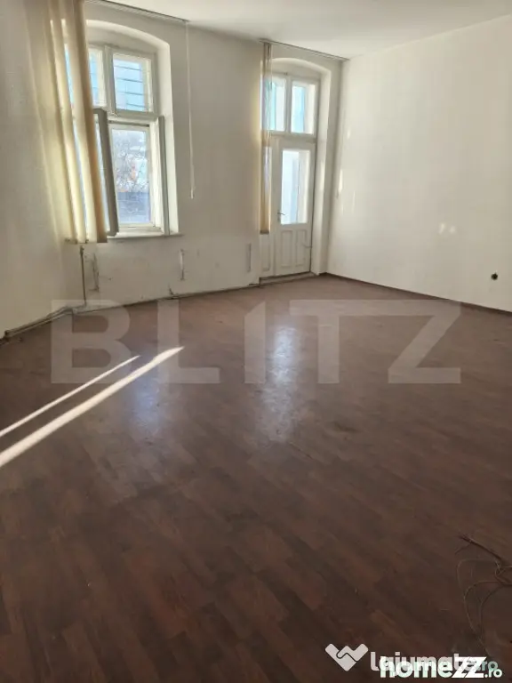 Spatiu multifunctional, zona ultracentrala, 1883mp, Siret