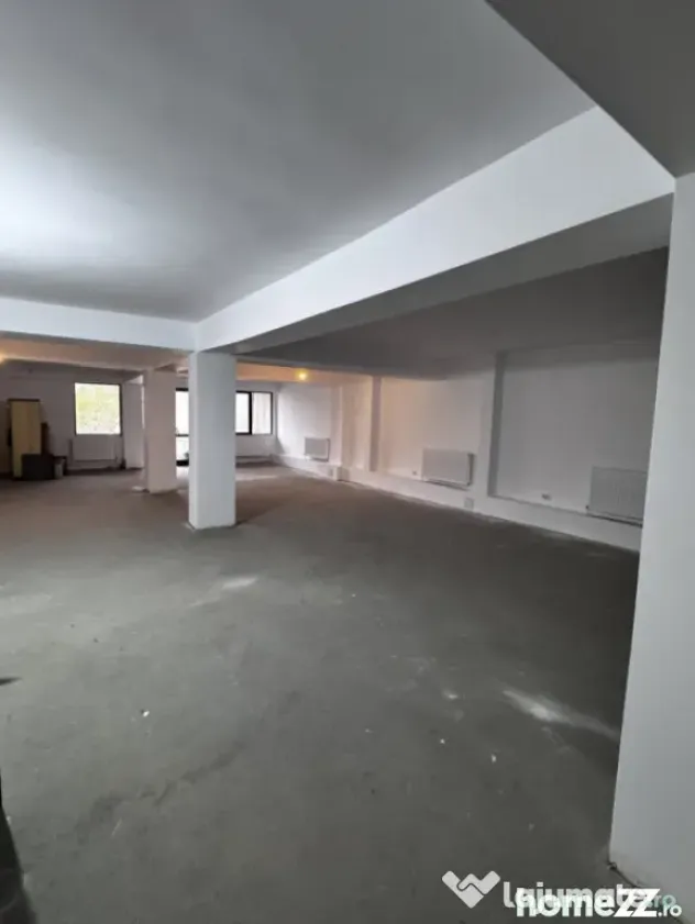 Spatiu comercial de inchiriat, 180 mp, zona Centru - Craiova (Dolj)
