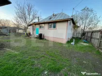 Casă de vânzare, 420 mp teren VALEA CASELOR