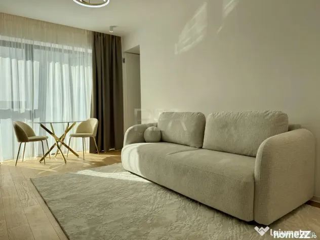 Studio Dublu mobilat și utilat complet în One Lake Club