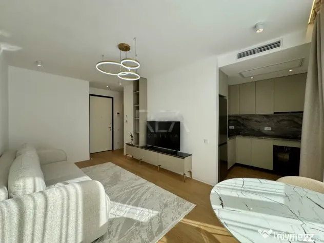 Studio Dublu mobilat și utilat complet în One Lake Club