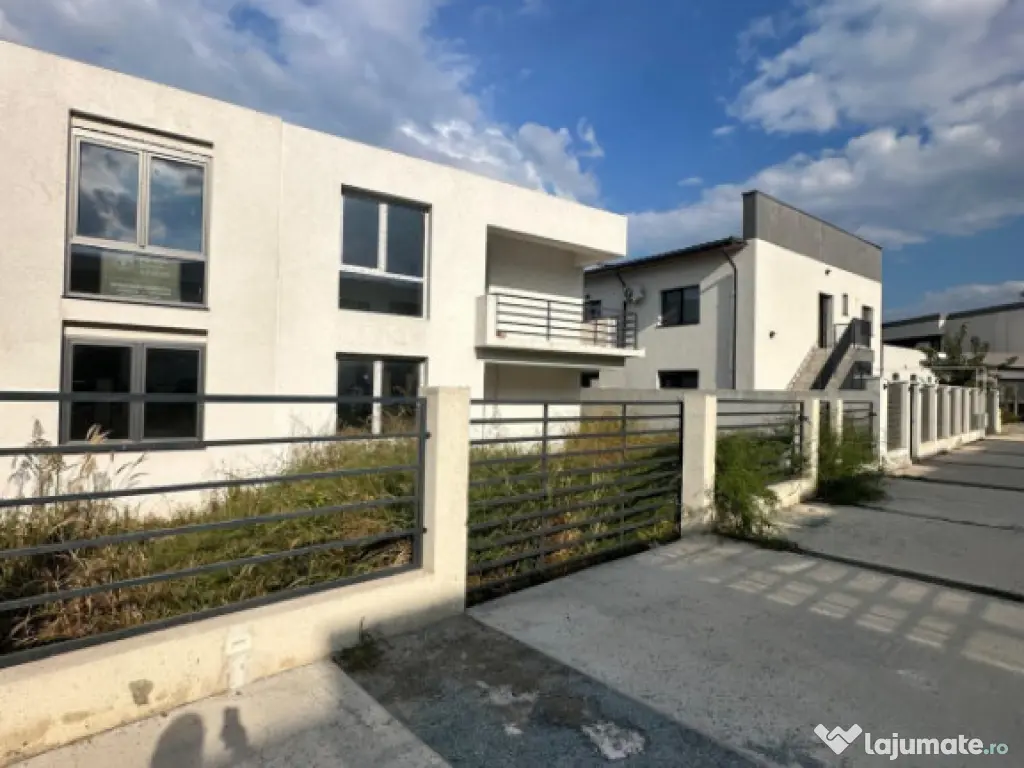 Casa situata in zona Mamaia Sat