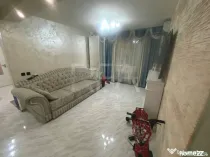 3 Camere- Etaj 1/8 -Centrala proprie- Piata Rahova