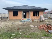 Parc Samurcasi Crevedia 3 camere 2 bai 85 mputili 400 mp ter 