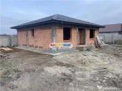 Parc Samurcasi Crevedia 3 camere 2 bai 85 mputili 400 mp ter 