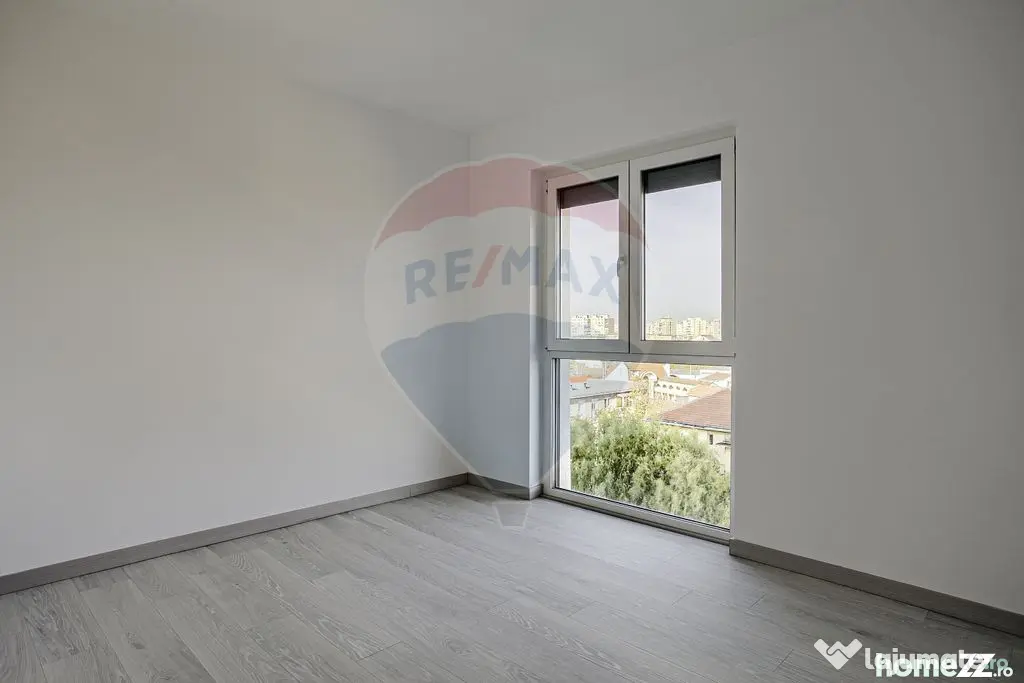 Apartament nou de vânzare cu 3 camere la Adora Park
