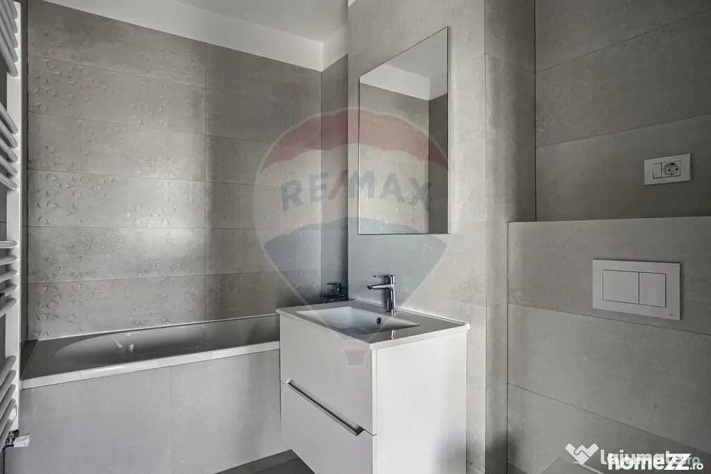 Apartament nou de vânzare cu 3 camere la Adora Park