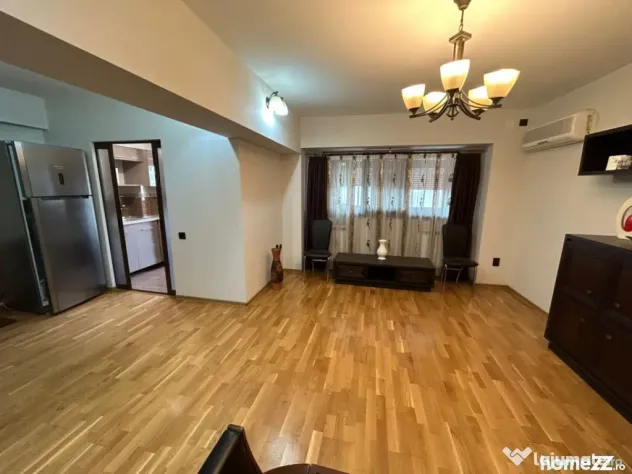 - Renovat recent! Apartament 3 camere Calarasi 4, et. interm - Braila (Braila)