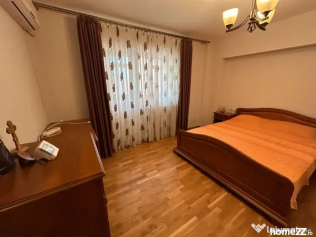 - Renovat recent! Apartament 3 camere Calarasi 4, et. interm - Braila (Braila)