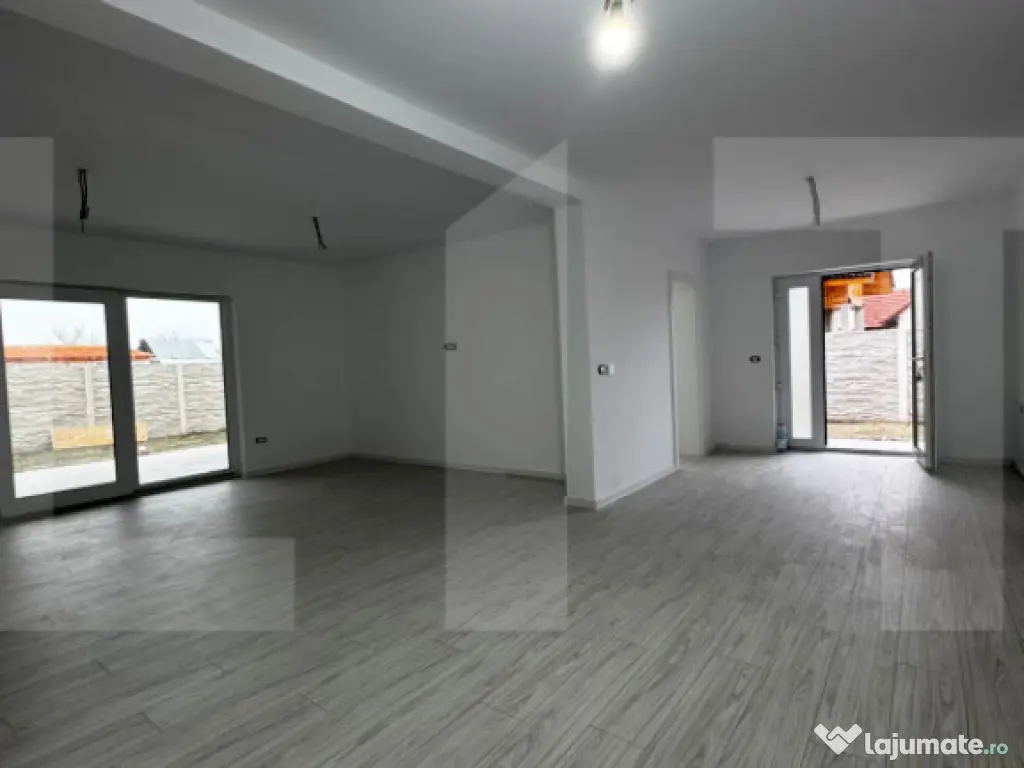 Duplex 4 camere 2 bai 142000